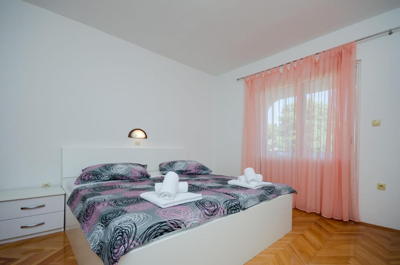 Apartments Marija & Lino Lopar Exterior photo